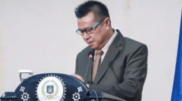 Sekwan Loteng, Suhadi Kana S.Sos MH Bacakan SK Gubernur NTB PAW Muhammad Najib Daud Muhsin